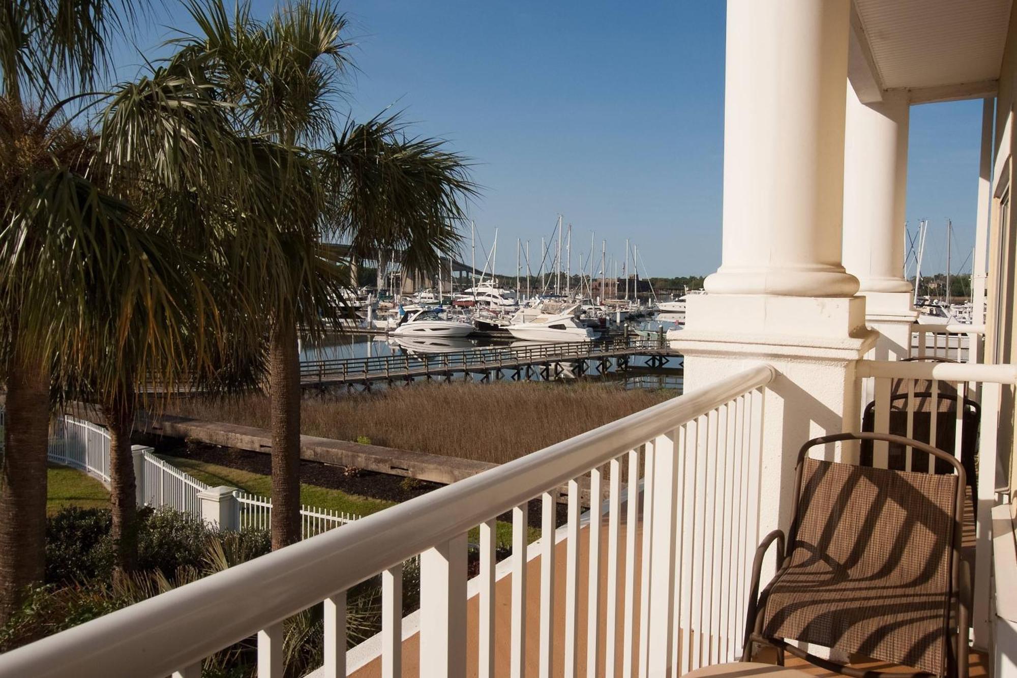 Courtyard Charleston Waterfront Hotel Eksteriør billede